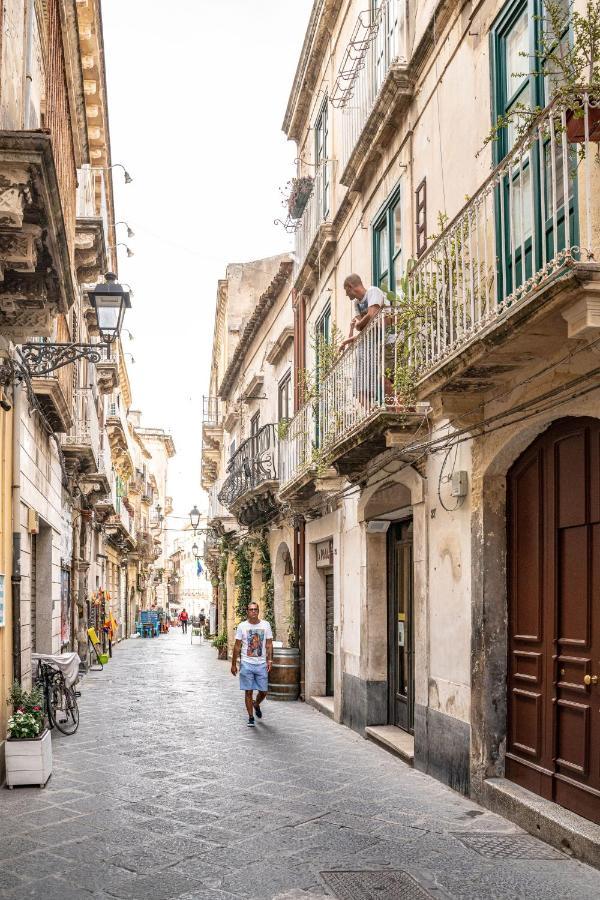 I Tre Balconi di Via Roma Apartment Syracuse Esterno foto